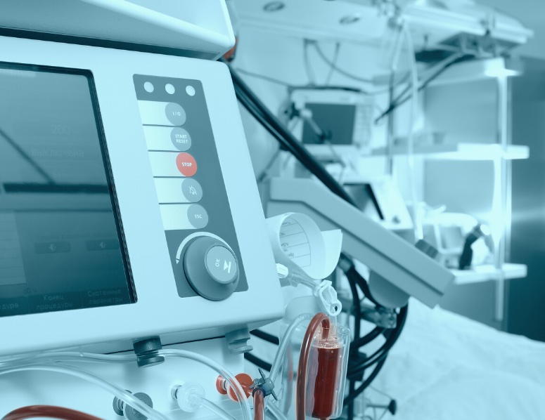 image of life saving medical equipment in hospital room